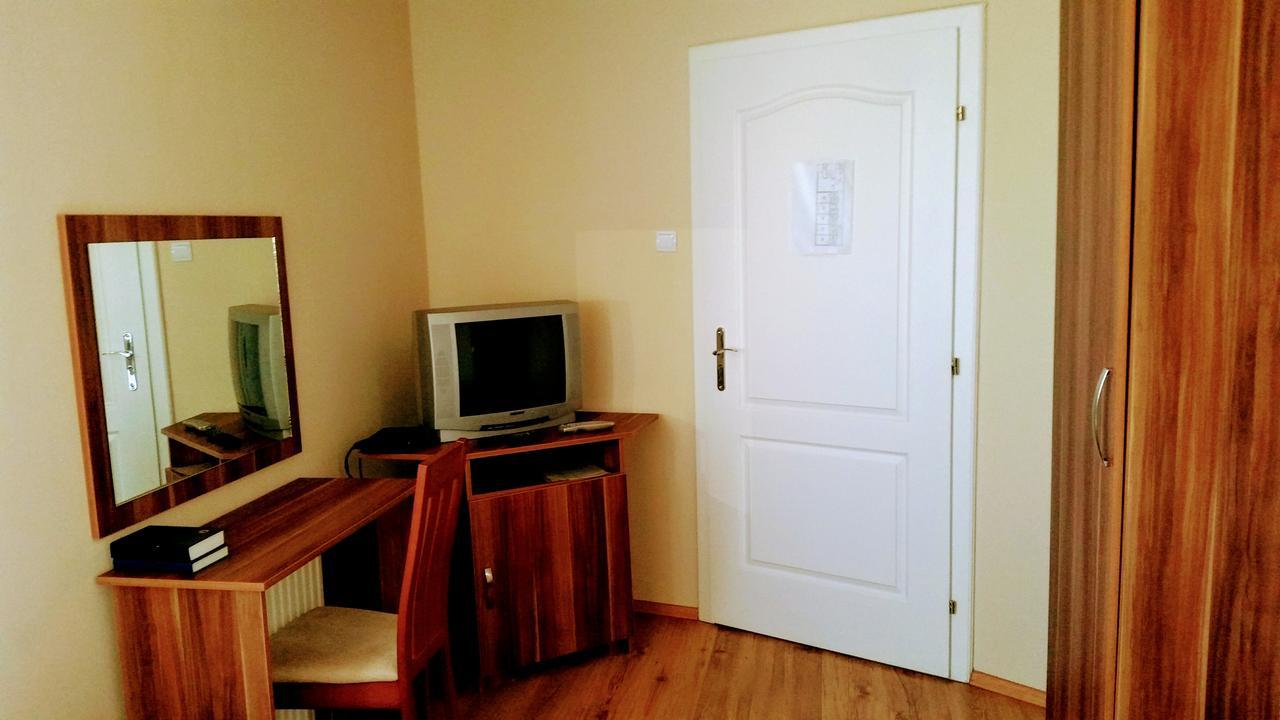 Hotel Sormester Szarvas Esterno foto